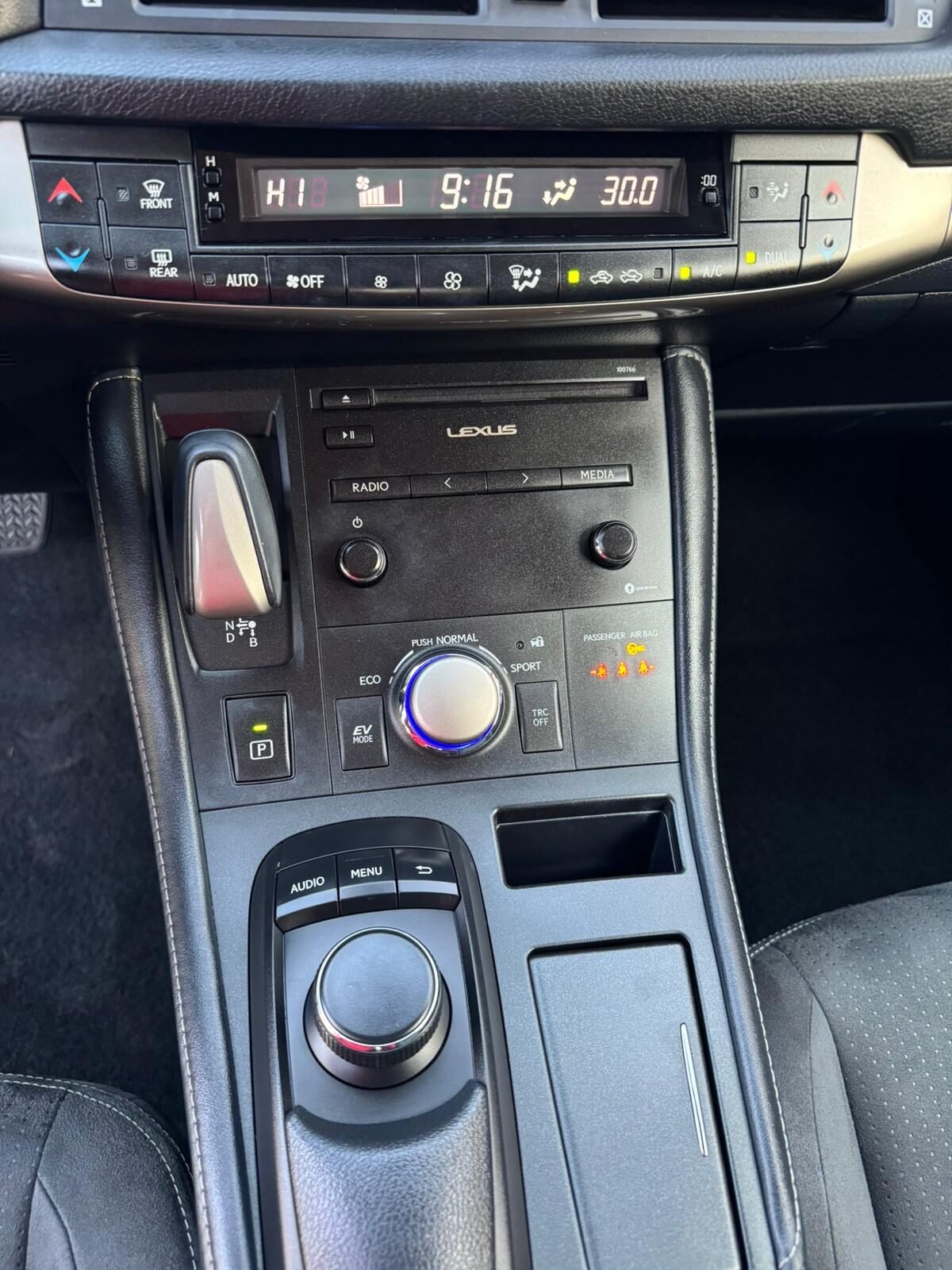 LEXUS CT 200 EXECUTIVE