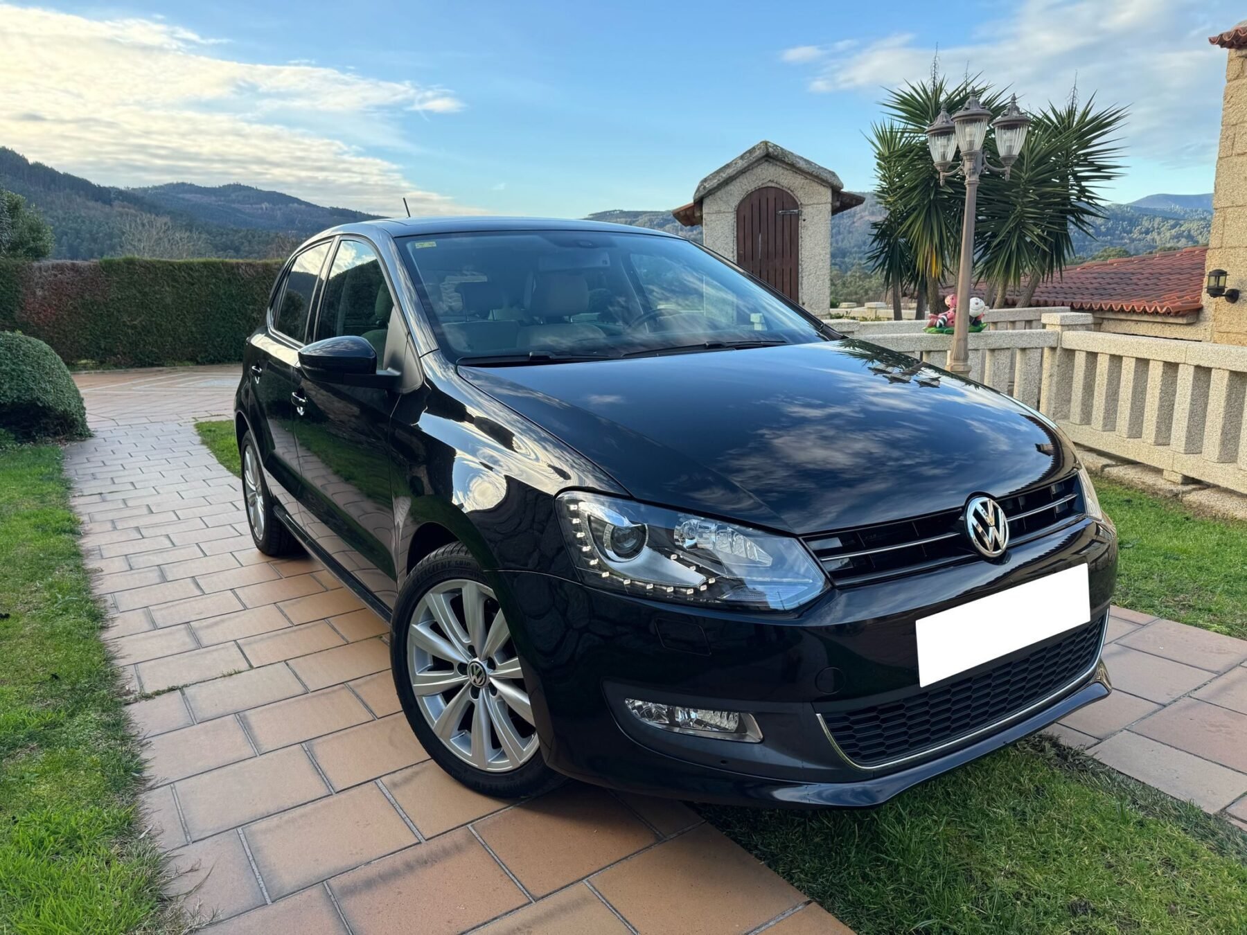 VOLKSWAGEN POLO SPORT CON TECHO