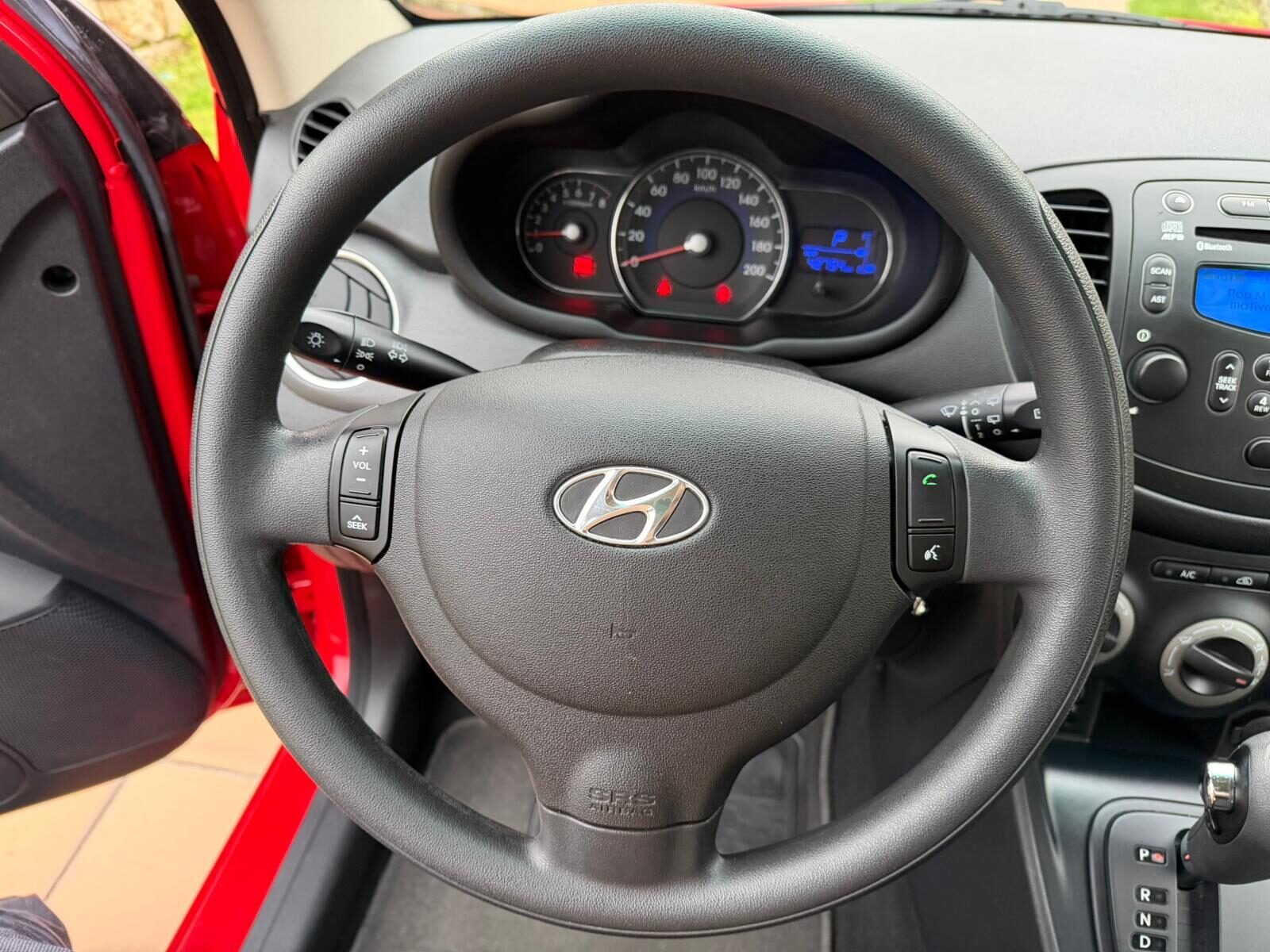 HYUNDAI I 10 AUTOMATICO