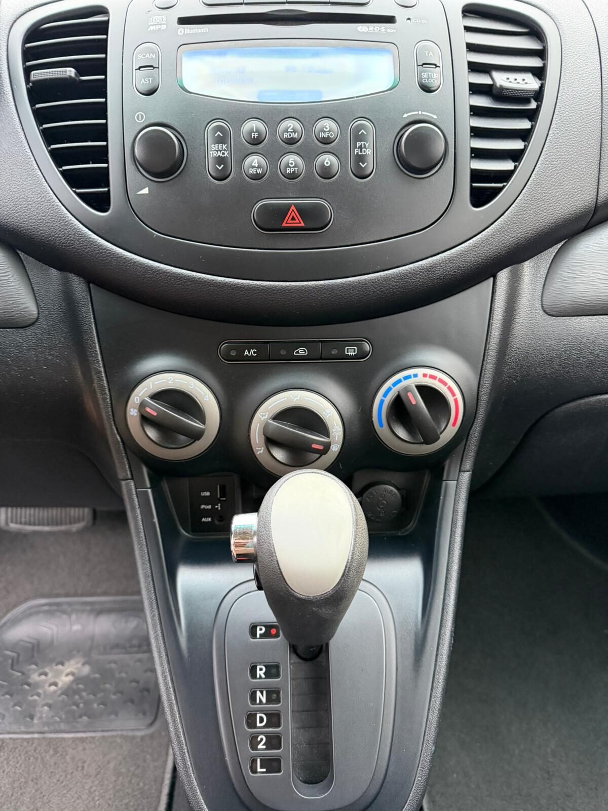 HYUNDAI I 10 AUTOMATICO