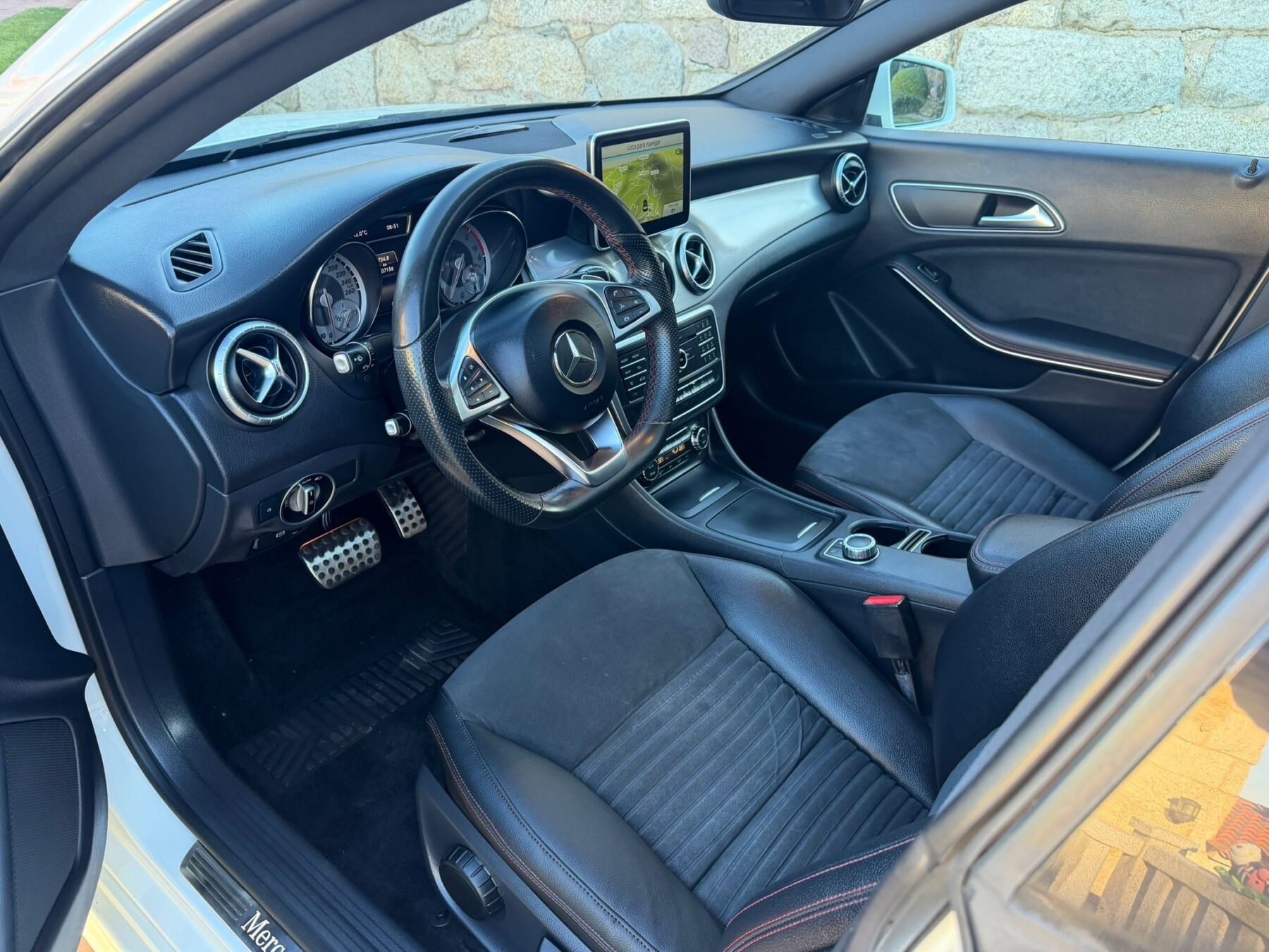 MERCEDES-BENZ CLA AMG