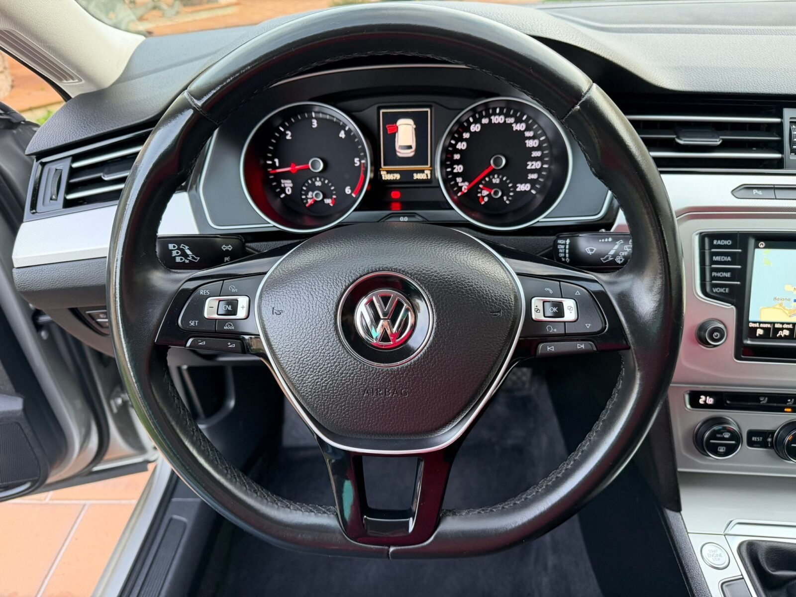 VOLKSWAGEN PASSAT VARIANT