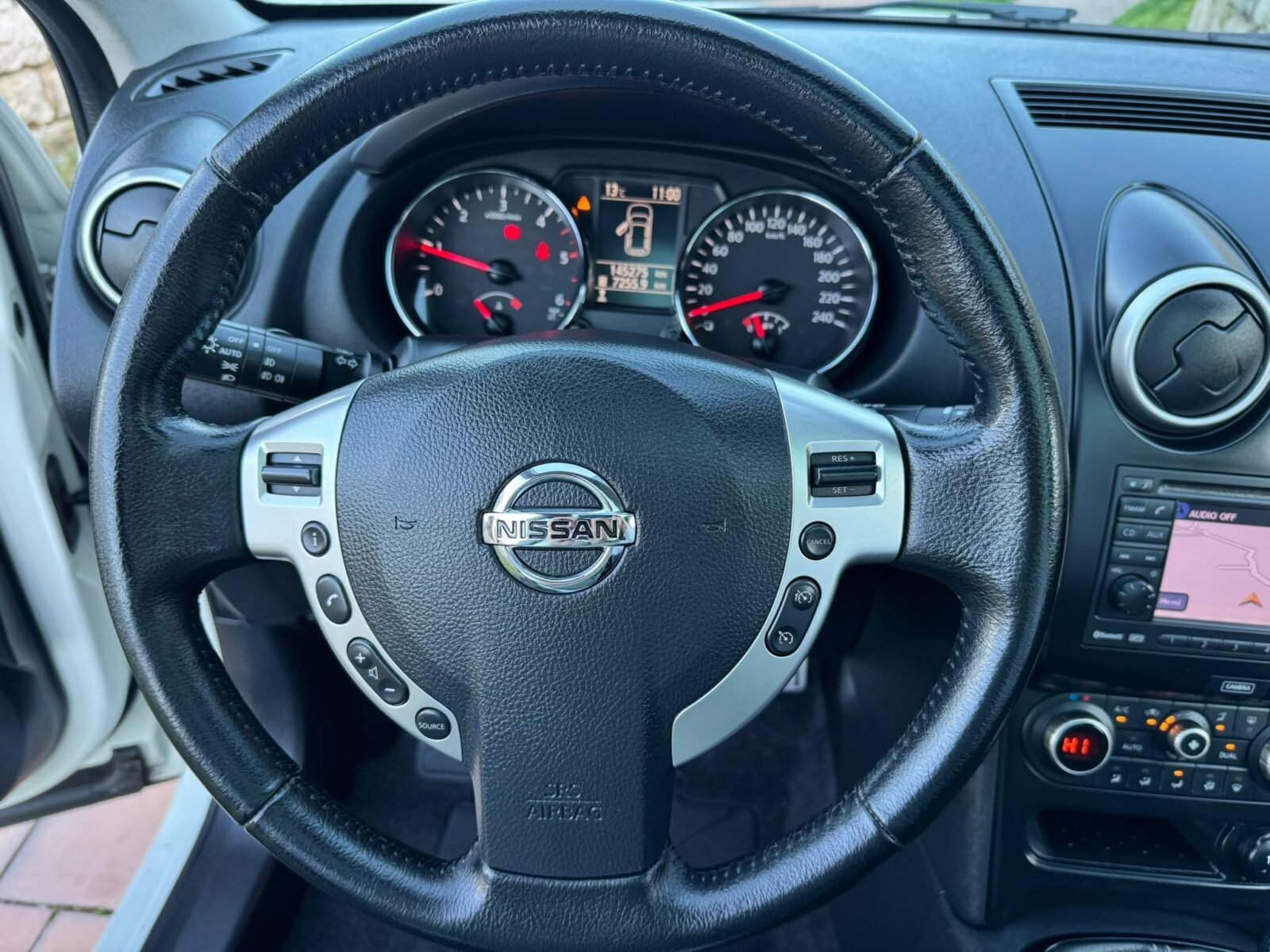 NISSAN Qashqai 7 PLAZAS