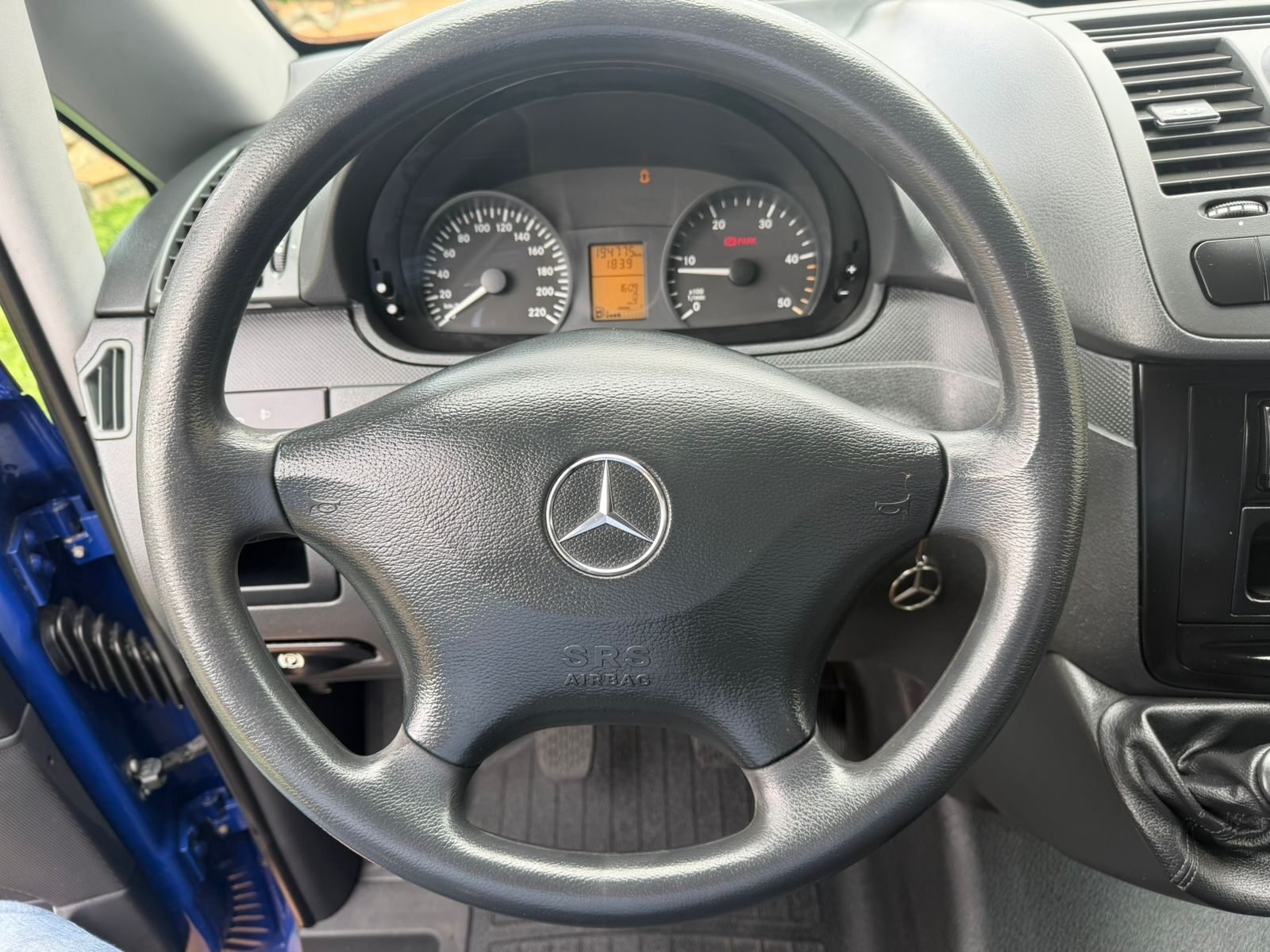 MERCEDES-BENZ VITO MIXTA EXTRALARGA