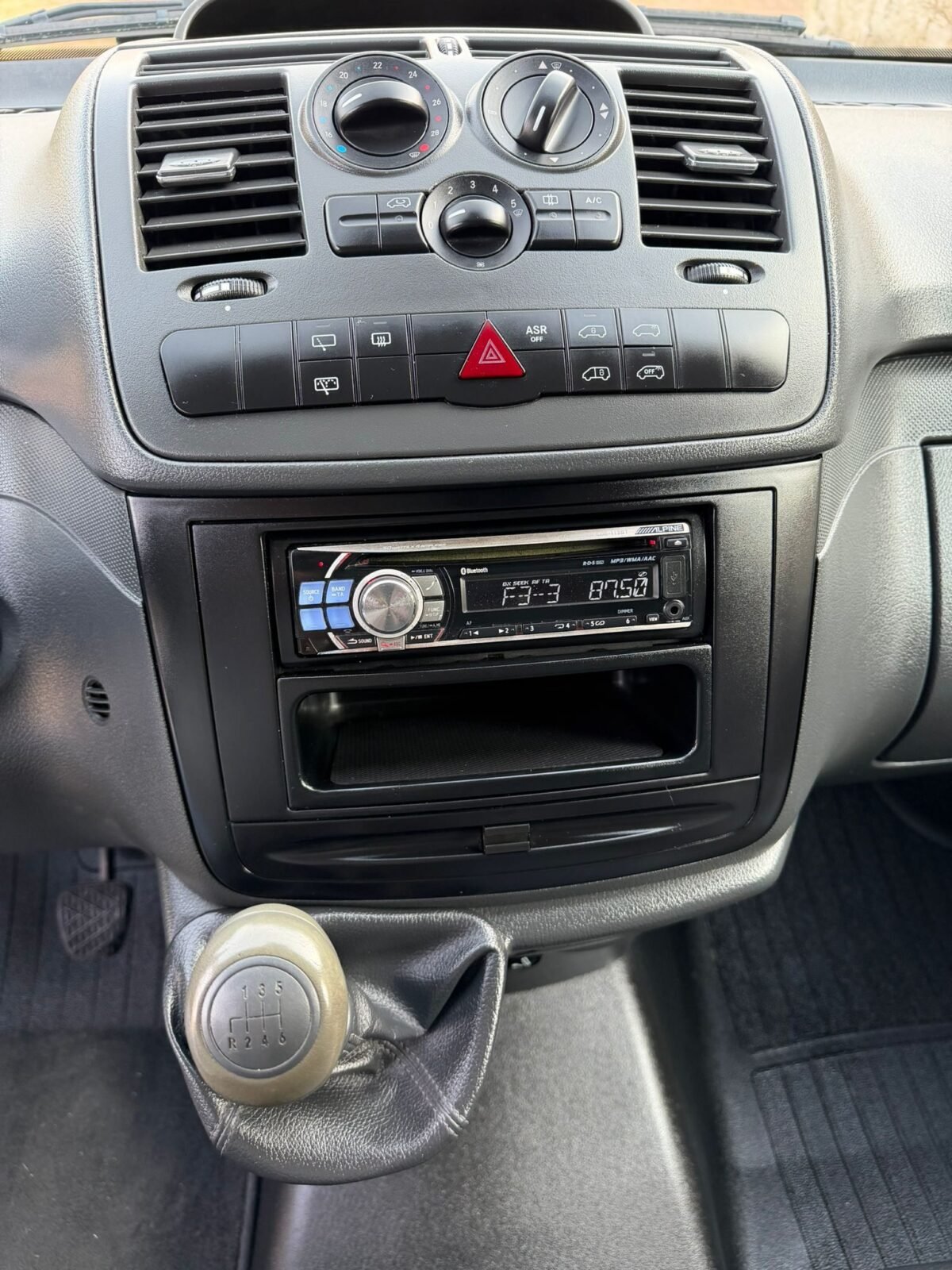 MERCEDES-BENZ VITO MIXTA