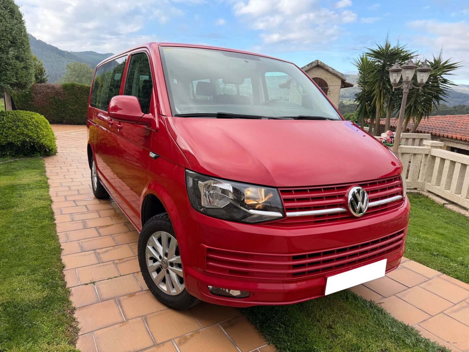 VOLKSWAGEN CARAVELLE 9 PLAZAS