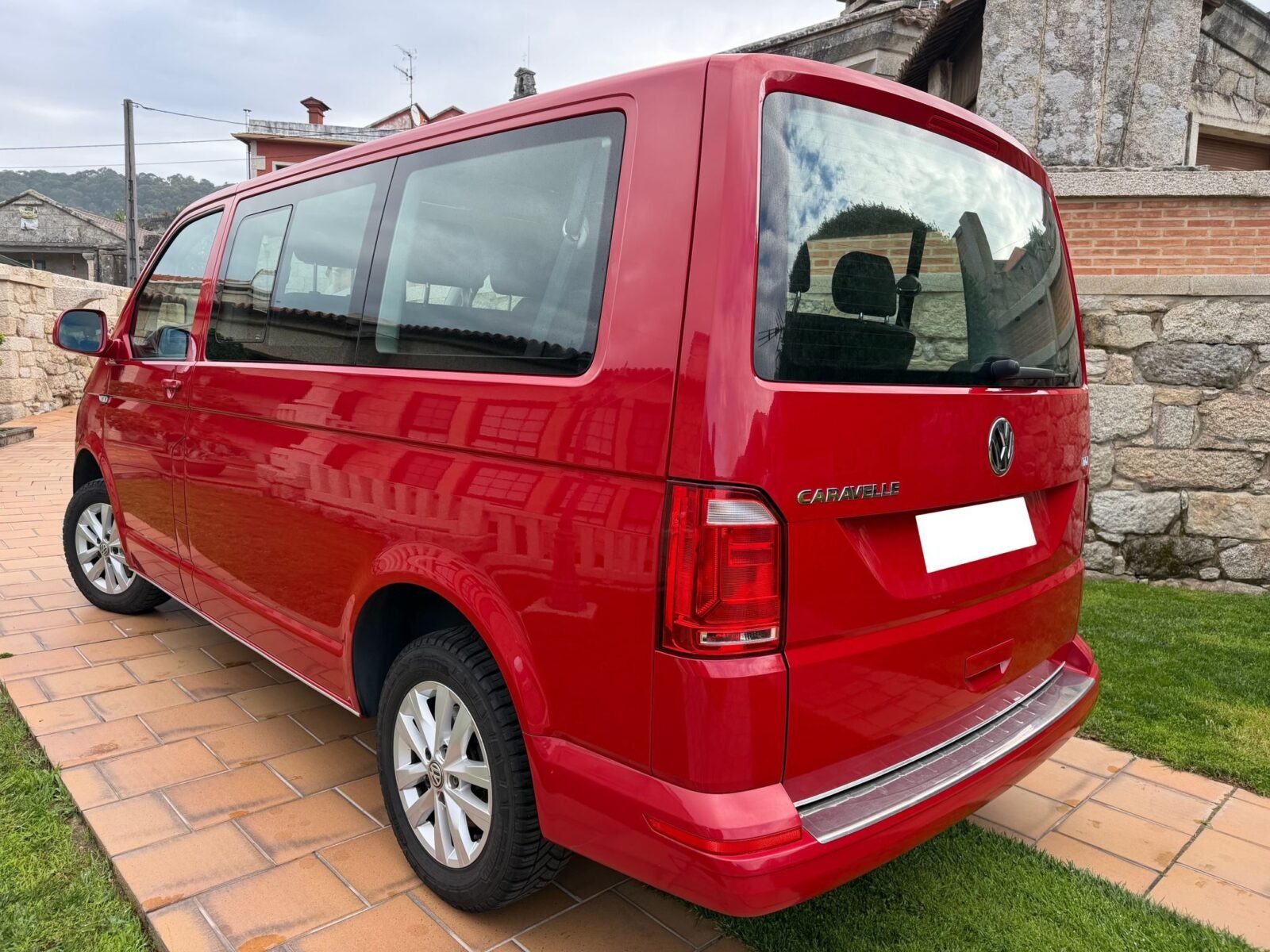 VOLKSWAGEN CARAVELLE 9 PLAZAS