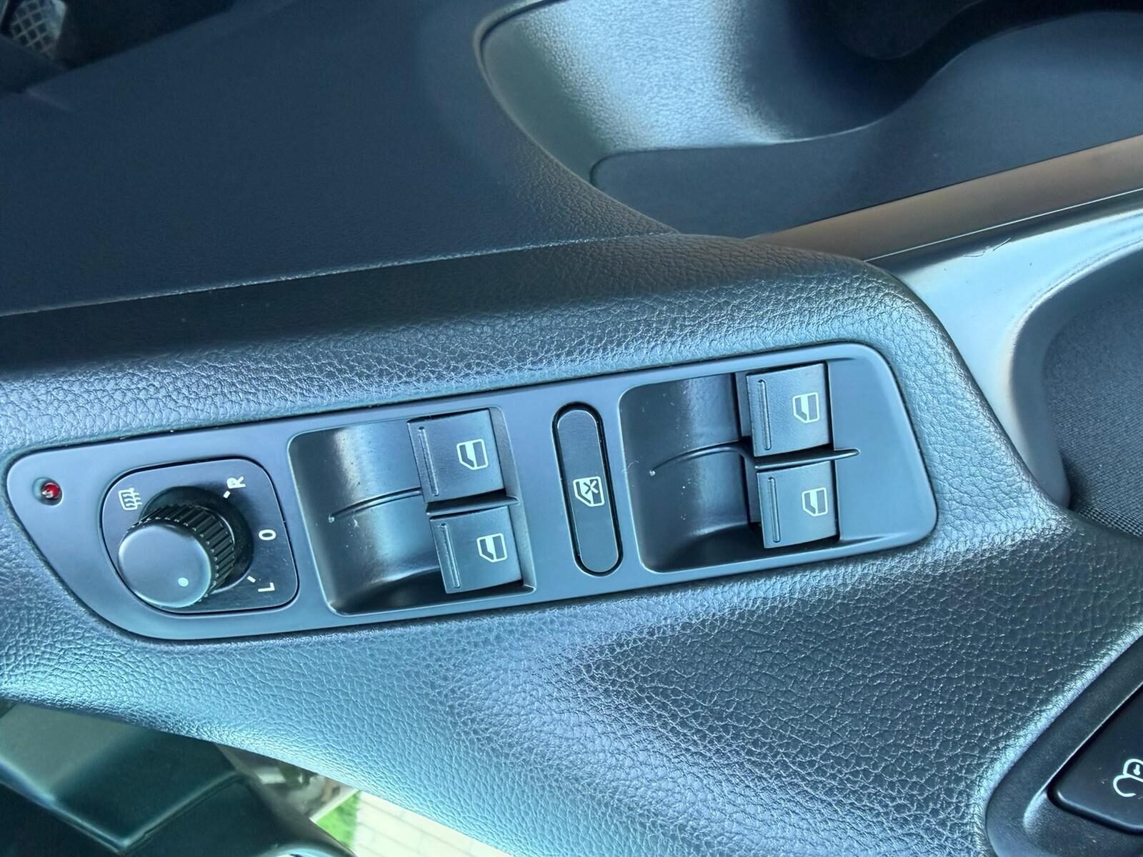 VOLKSWAGEN TIGUAN 2.0 TDI