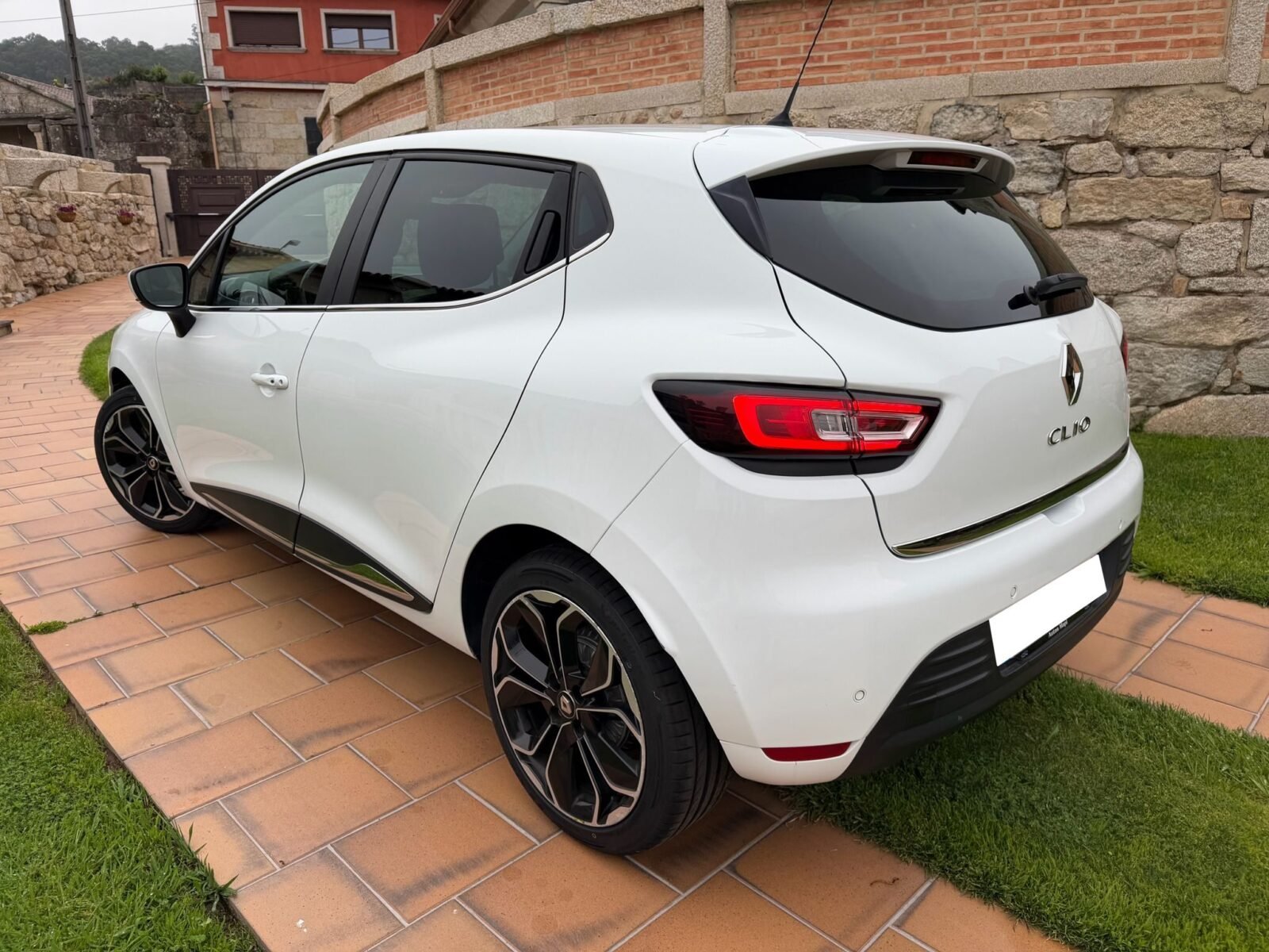 RENAULT CLIO GASOLINA