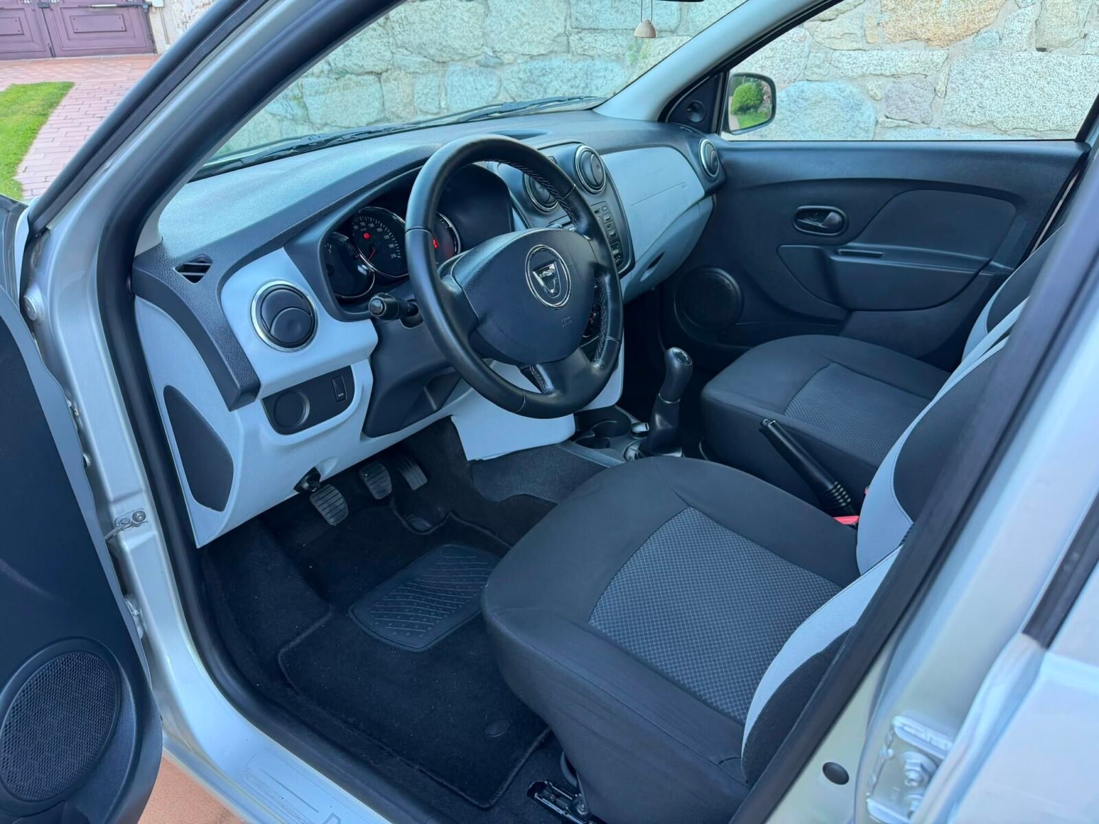 DACIA SANDERO 1.5 DCI