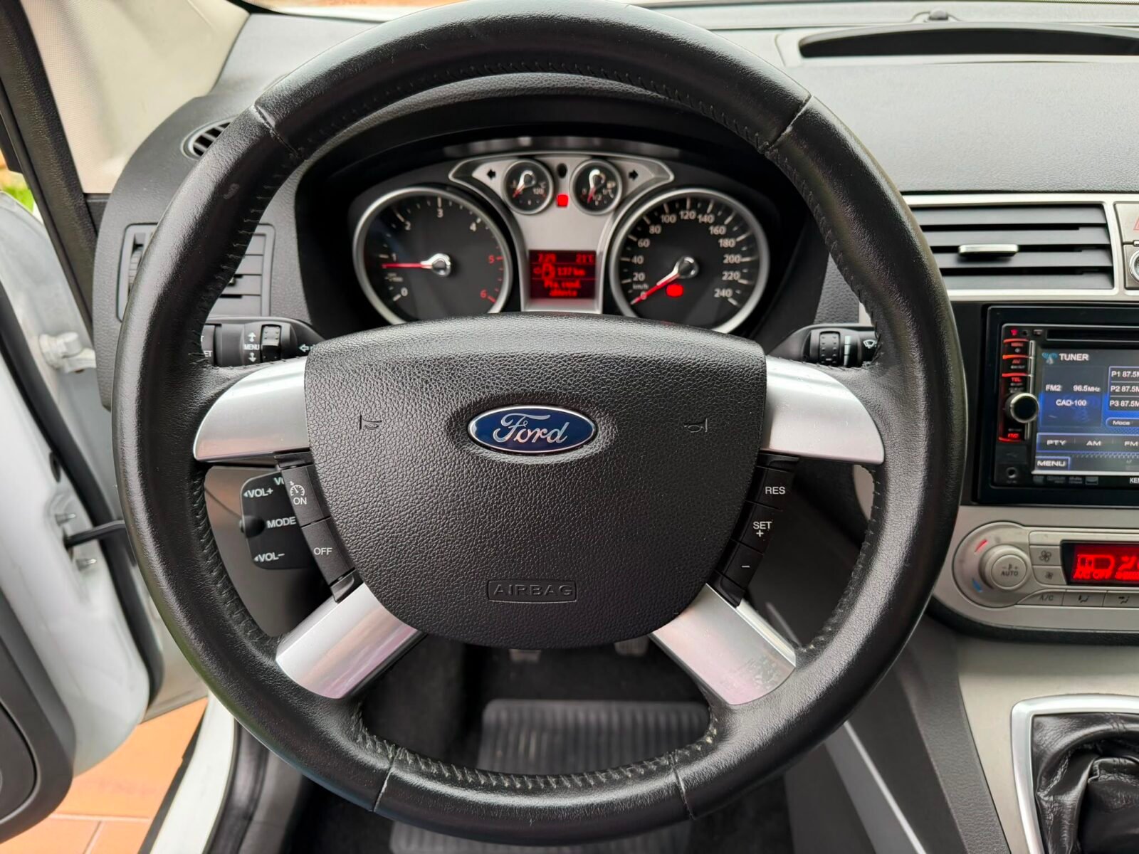 FORD KUGA 2.0 TDCI 140CV