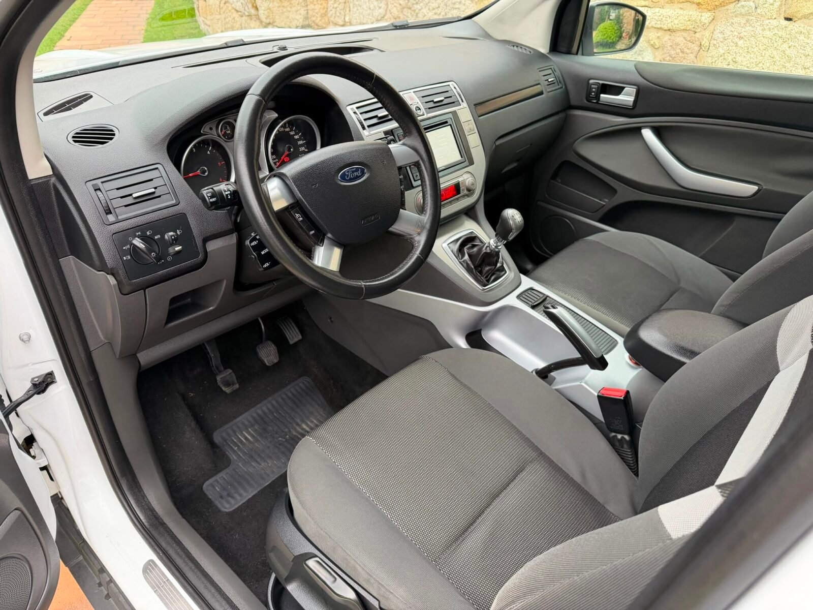 FORD KUGA 2.0 TDCI 140CV
