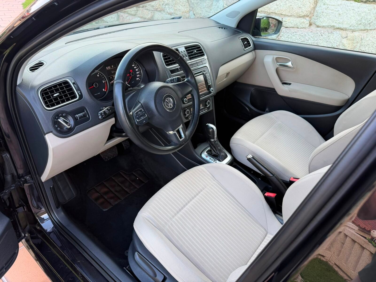 VOLKSWAGEN POLO 1.6TDI DSG