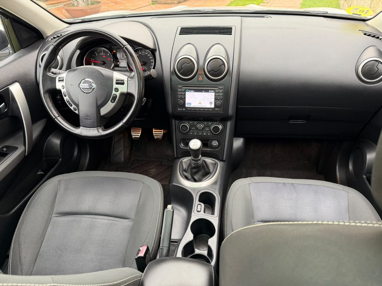 NISSAN QASHAI + 2