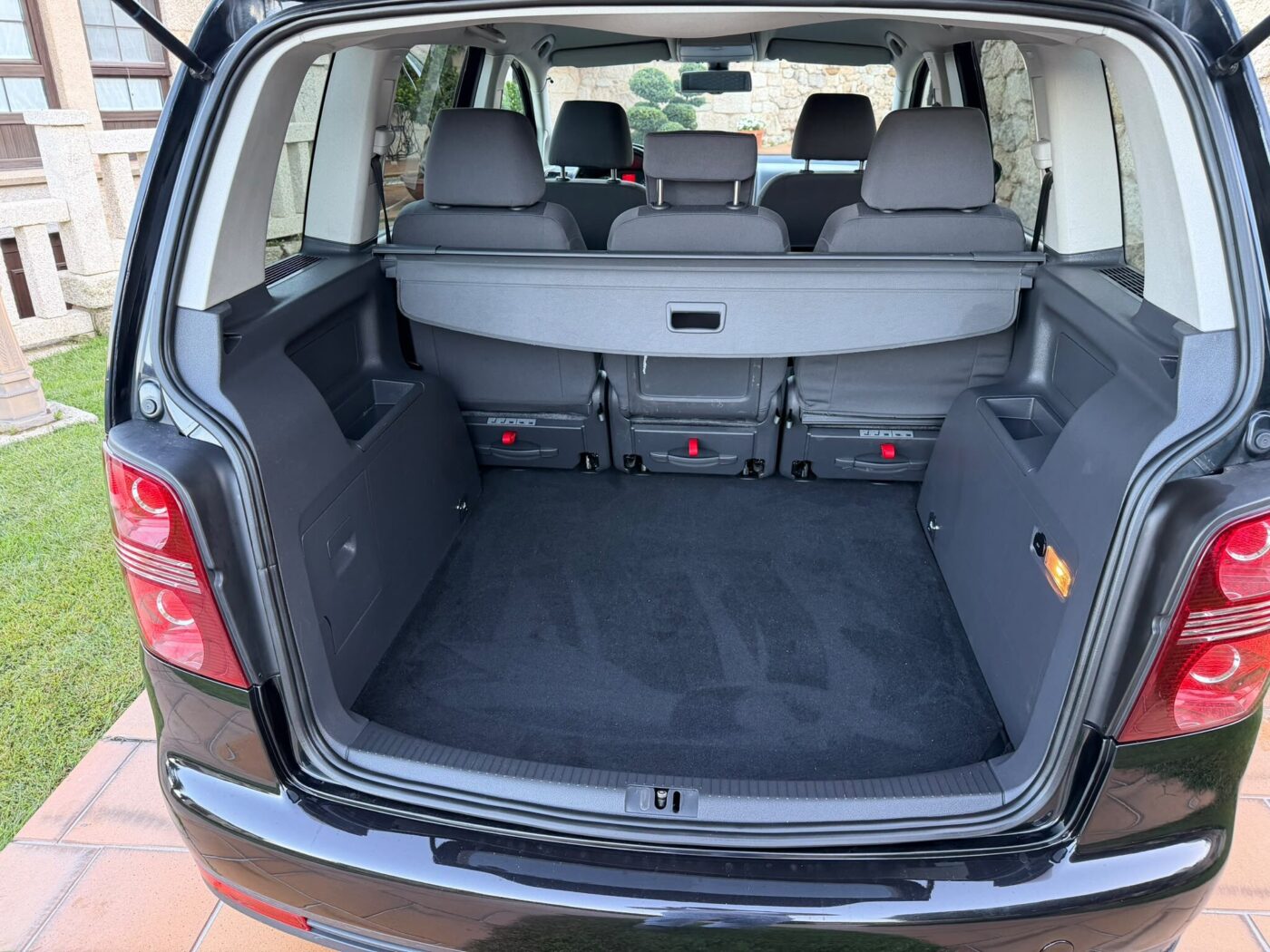 VOLKSWAGEN TOURAN 1.9 TDI 