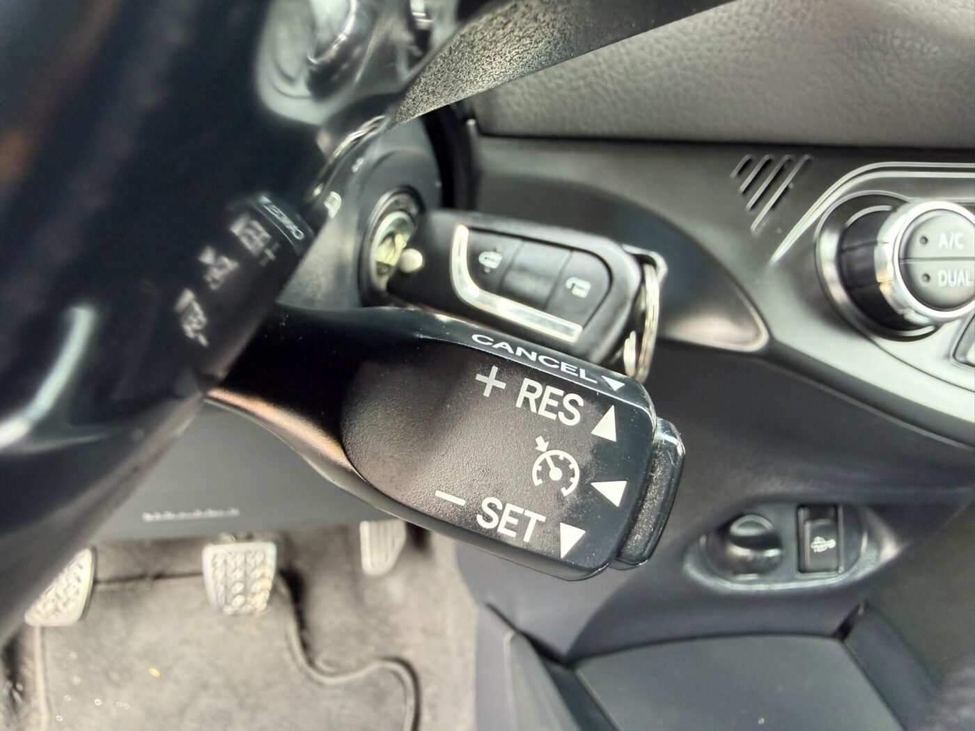 TOYOTA YARIS 1.5 GASOLINA
